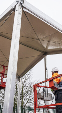 Temporary-building-installation